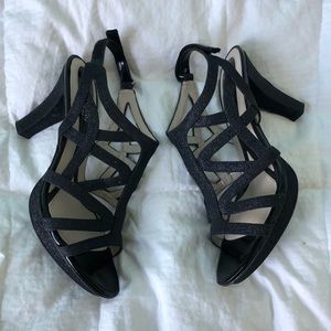 Naturalized N5 Comfort Black Sparkle Heels